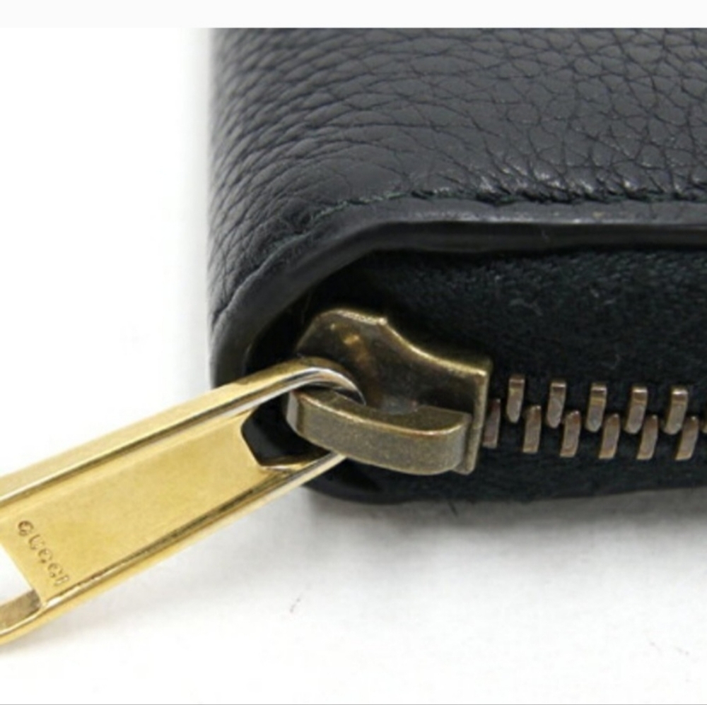 EUC Gucci wallet - Picture 3 of 8